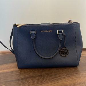 NWT Michael Kors Kellen Bag